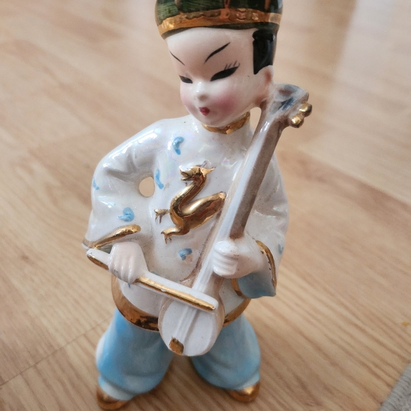 Beautiful Vintage Japanese figurines with covered China cup - Picture 4 of 7